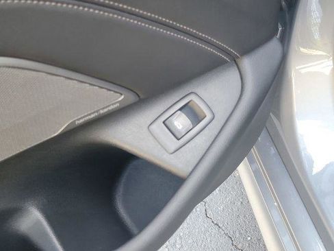 Used 2023 BMW M550i xDrive w/ Executive Package AWD/4WD image 49