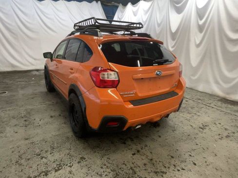 Used 2015 Subaru Crosstrek 2.0i Premium w/ Moonroof Package AWD/4WD image 9