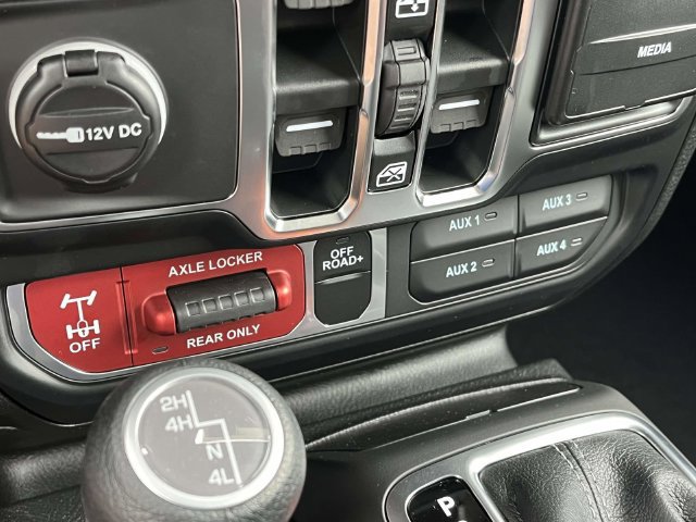 New 2026 Jeep Gladiator Sport AWD/4WD image 23
