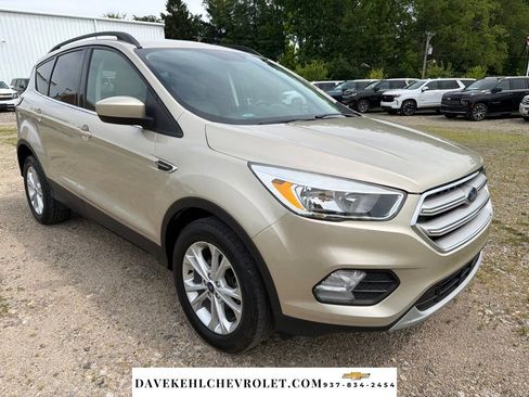 Used 2018 Ford Escape SE FWD image 7