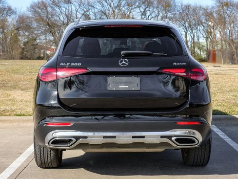 Used 2023 Mercedes-Benz GLC 300 4MATIC image 15
