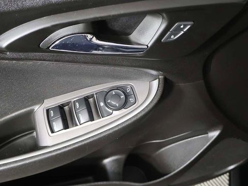 Used 2023 Chevrolet Malibu LT FWD image 29