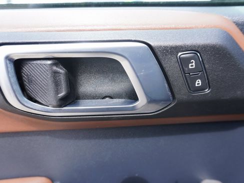 Certified 2023 Ford Bronco Outer Banks image 9