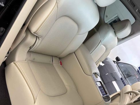Used 2017 INFINITI QX80 2WD w/ Driver Assistance Package image 27