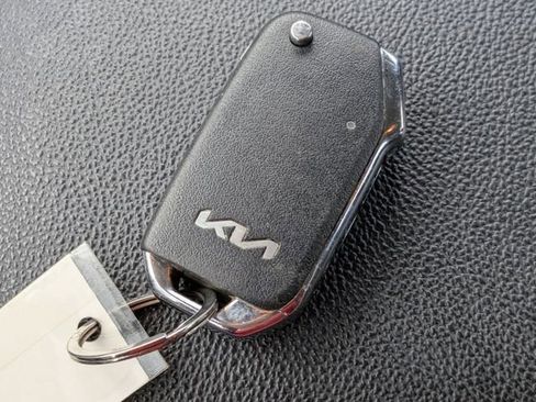 Used 2024 Kia Forte LXS FWD image 25