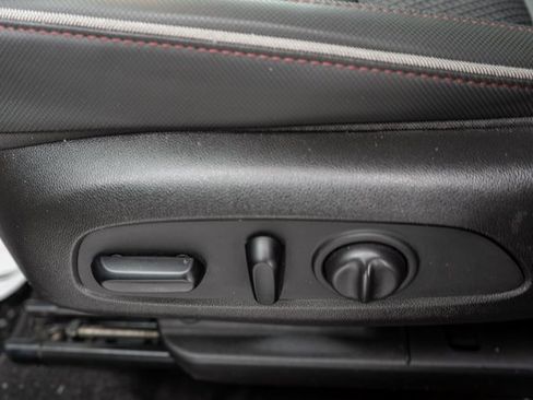 Used 2022 Chevrolet TrailBlazer RS w/ Convenience Package image 18