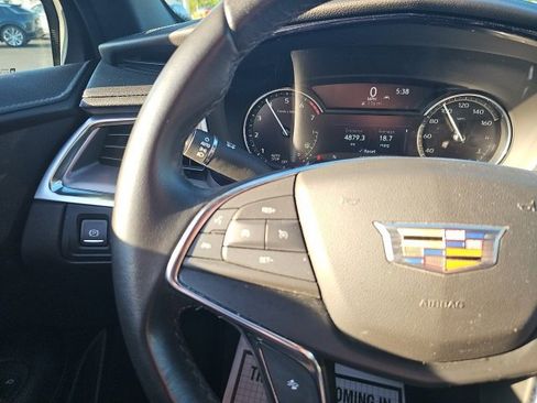 Used 2022 Cadillac XT5 Luxury image 19