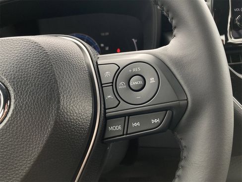 New 2026 Toyota Corolla SE image 15