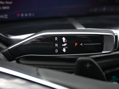 Used 2026 Cadillac Escalade Sport w/ LPO, ONYX Package image 23