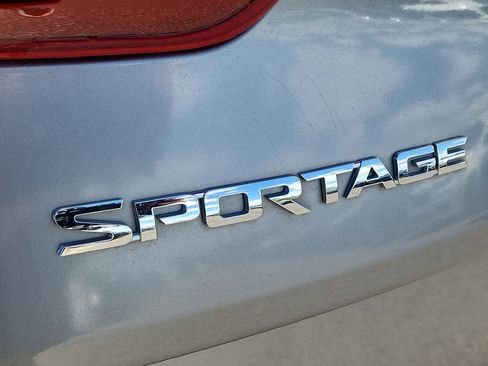 Used 2020 Kia Sportage LX FWD image 5