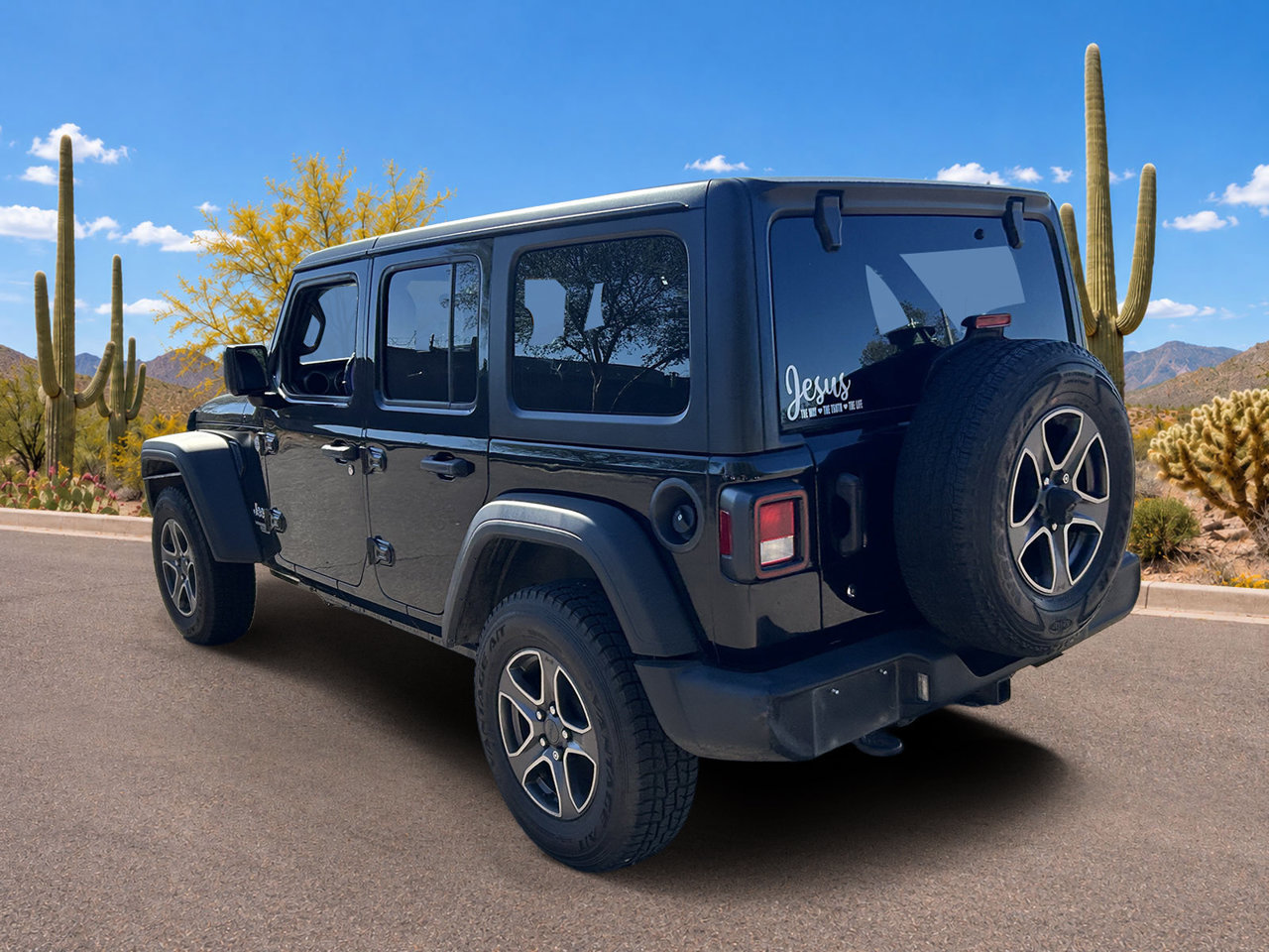 Used 2018 Jeep Wrangler Unlimited Sport S AWD/4WD image 7