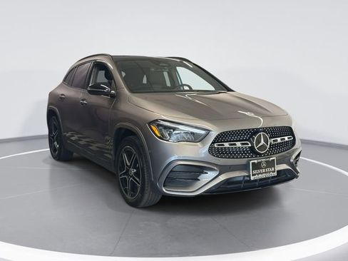 Certified 2025 Mercedes-Benz GLA 250 4MATIC image 5