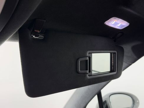 New 2026 Porsche Macan GTS image 28