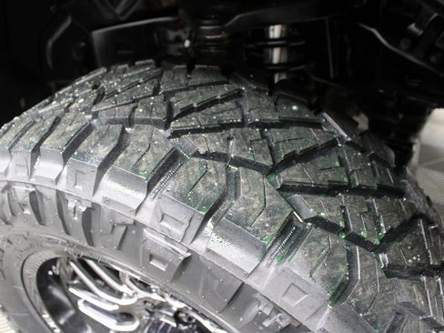 Used 2025 RAM 1500 Rebel image 9