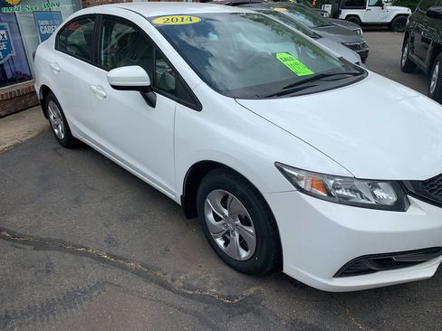 Used 2014 Honda Civic LX image 2