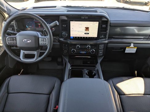 New 2026 Ford F250 Lariat w/ Black Appearance Package AWD/4WD image 16