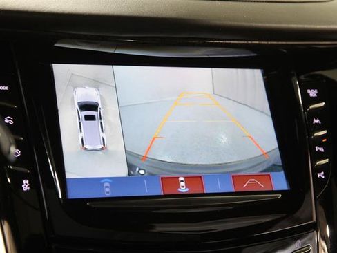 Used 2020 Cadillac Escalade ESV Platinum w/ Escalade Sport Edition image 16