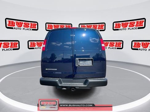 New 2025 Chevrolet Express 3500 w/ Driver Convenience Package image 9