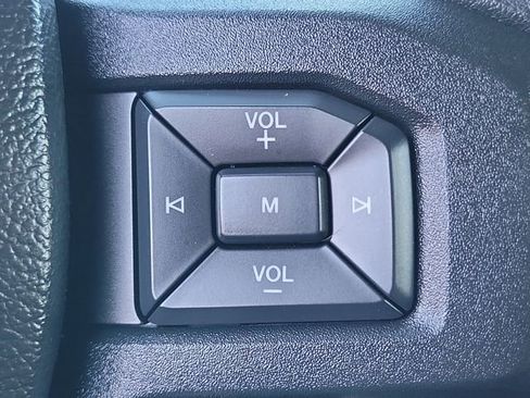 Certified 2020 Ford F150 XL w/ Equipment Group 101A Mid RWD image 9