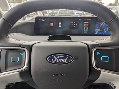 New 2025 Ford Expedition Platinum w/ Platinum Ultimate Package image 30