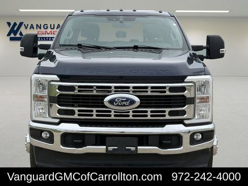 Used 2023 Ford F350 XLT AWD/4WD image 3