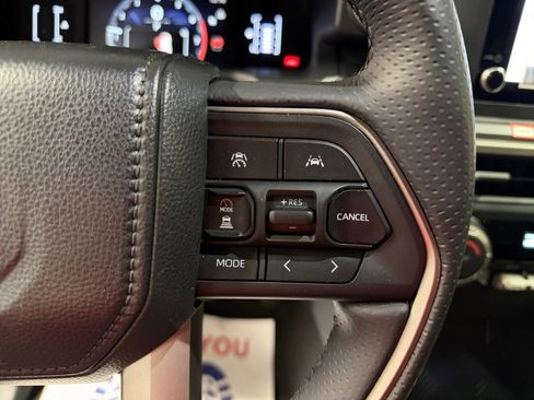 Used 2025 Toyota 4Runner SR5 image 22