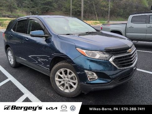 Used 2019 Chevrolet Equinox LT AWD/4WD image 2
