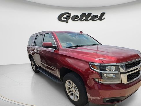 Used 2017 Chevrolet Tahoe LT w/ Luxury Package RWD image 14