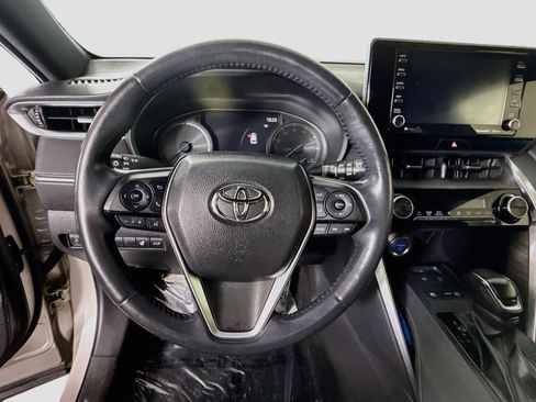 Used 2021 Toyota Venza XLE w/ Softex Package AWD/4WD image 13