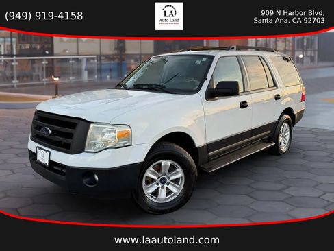 Used 2010 Ford Expedition XLT AWD/4WD image 1