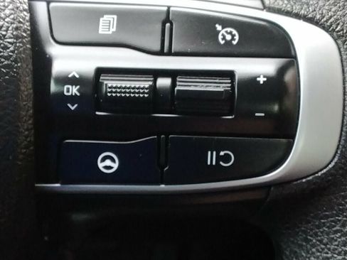 Used 2023 Kia K5 LXS image 14