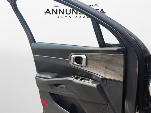Used 2022 Kia Sorento EX image 28