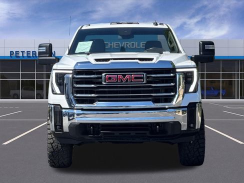 Used 2024 GMC Sierra 3500 SLE w/ SLE Convenience Package AWD/4WD image 9