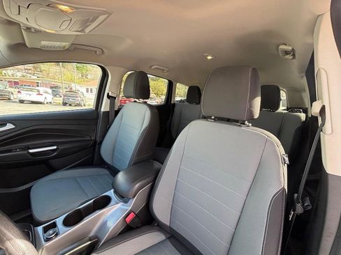 Used 2016 Ford Escape SE AWD/4WD image 22