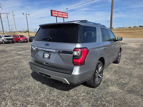 Used 2021 Ford Expedition Limited image 7