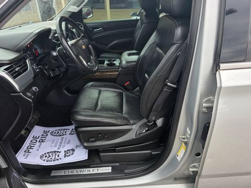 Used 2019 Chevrolet Tahoe LT RWD image 11