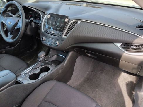 Used 2024 Chevrolet Malibu LT FWD image 23