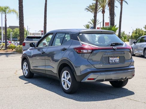 Used 2024 Nissan Kicks S FWD image 6