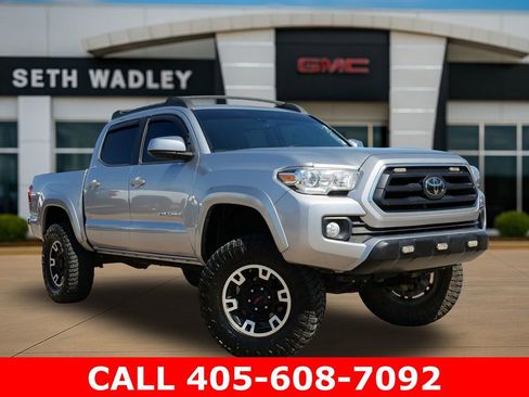 Used 2021 Toyota Tacoma SR5 RWD image 1