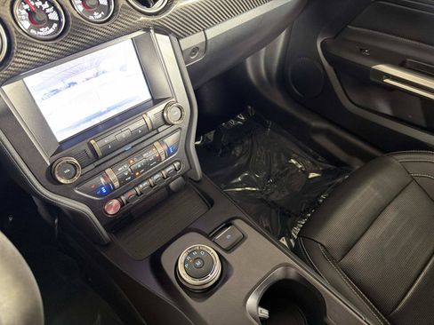 Used 2020 Ford Mustang Shelby GT500 w/ Technology Package RWD image 34