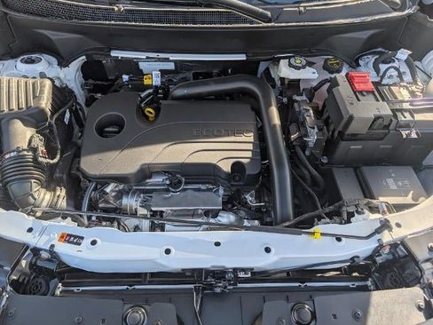 New 2026 Chevrolet Equinox LT w/ Convenience Package II image 9