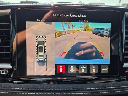 New 2026 Chrysler Pacifica Select FWD image 24