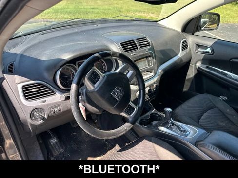 Used 2012 Dodge Journey SXT w/ Popular Equipment Group FWD image 6