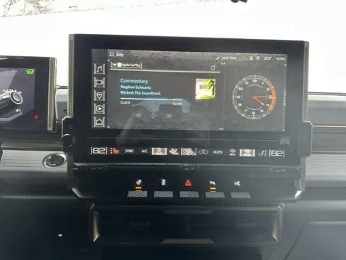 Used 2024 GMC Hummer EV 3X AWD/4WD image 27