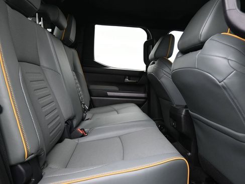 Used 2024 Toyota Tacoma Trailhunter image 17