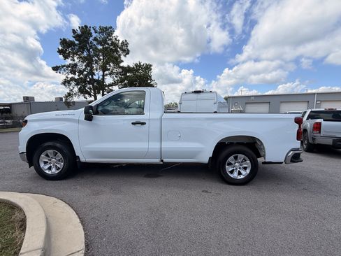 Used 2025 Chevrolet Silverado 1500 W/T RWD image 9
