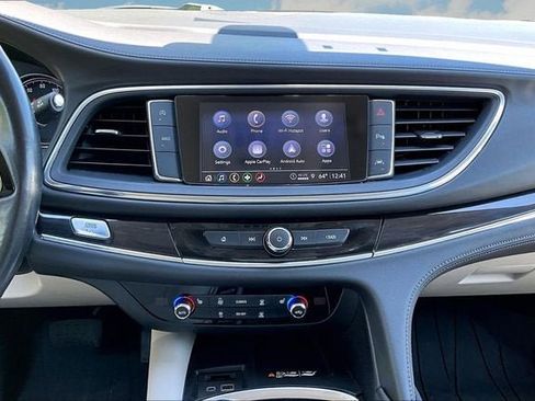 Used 2023 Buick Enclave Essence w/ Experience Buick Package AWD/4WD image 6
