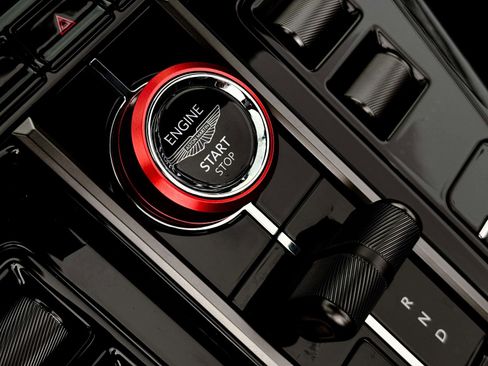 New 2026 Aston Martin V8 Vantage S image 40