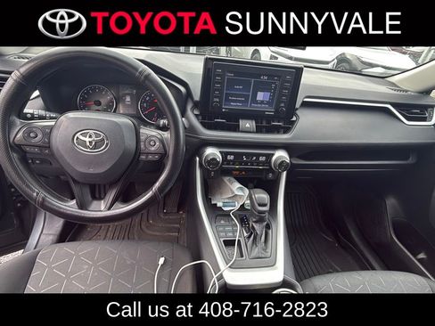 Used 2021 Toyota RAV4 XLE image 5
