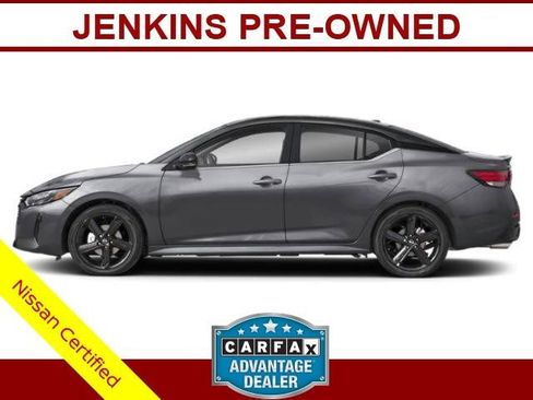 Certified 2024 Nissan Sentra SR w/ SR Premium Package FWD image 3